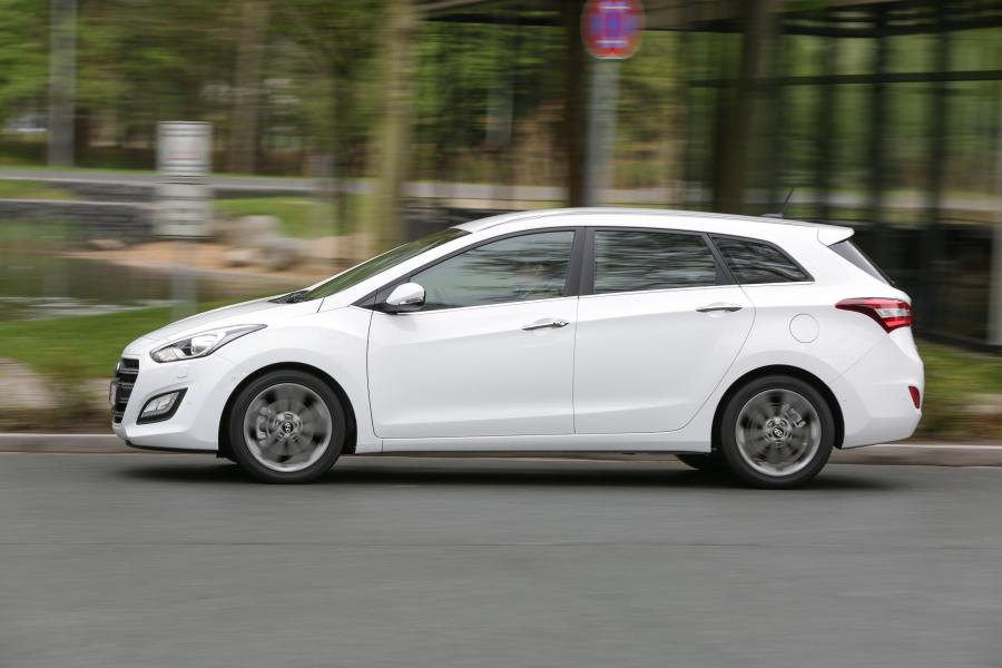  Hyundai i30 Wagon 2015 года  (фото 25 из 25)
